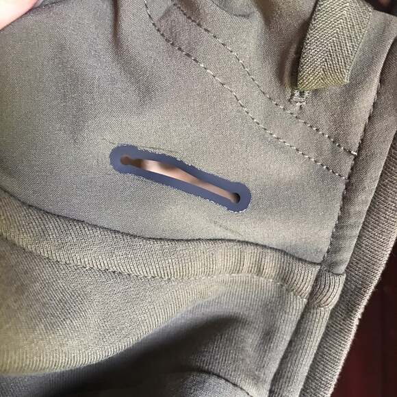 Puma Transition Jacket army green .Sz S - Picture 10 of 12